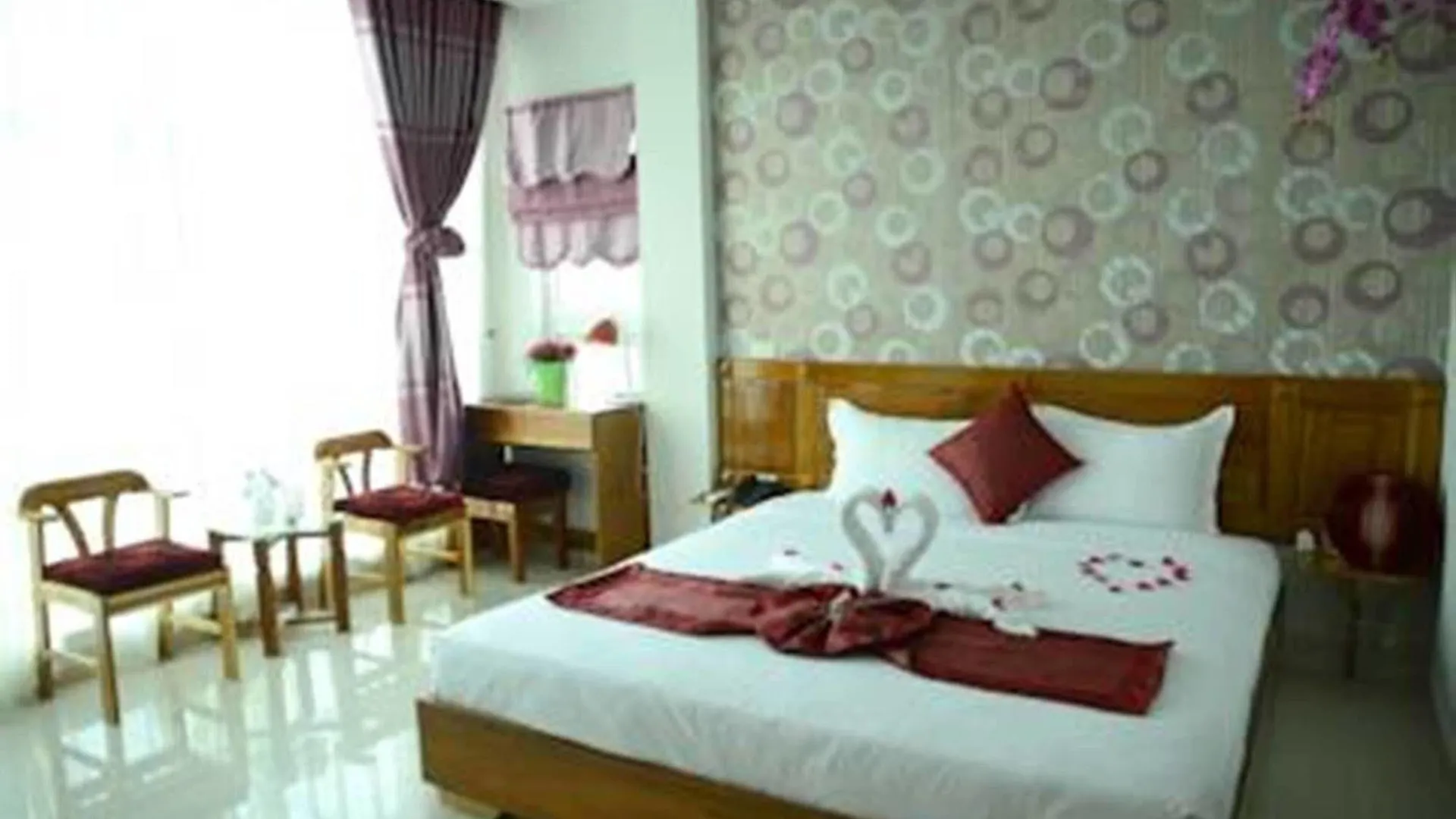 Red Diamond Hotel Da Nang Vietnam
